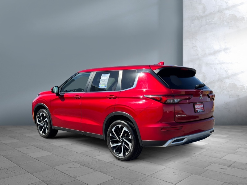 2024 Mitsubishi Outlander