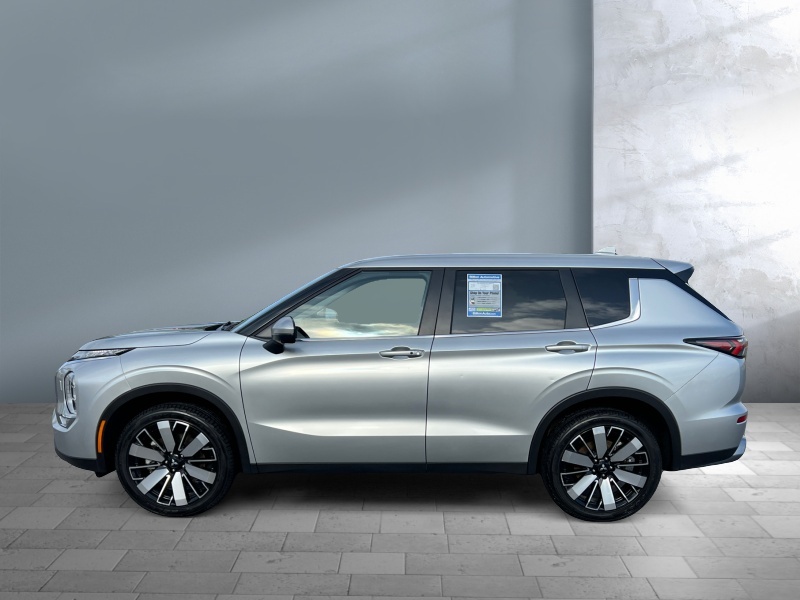 2025 Mitsubishi Outlander