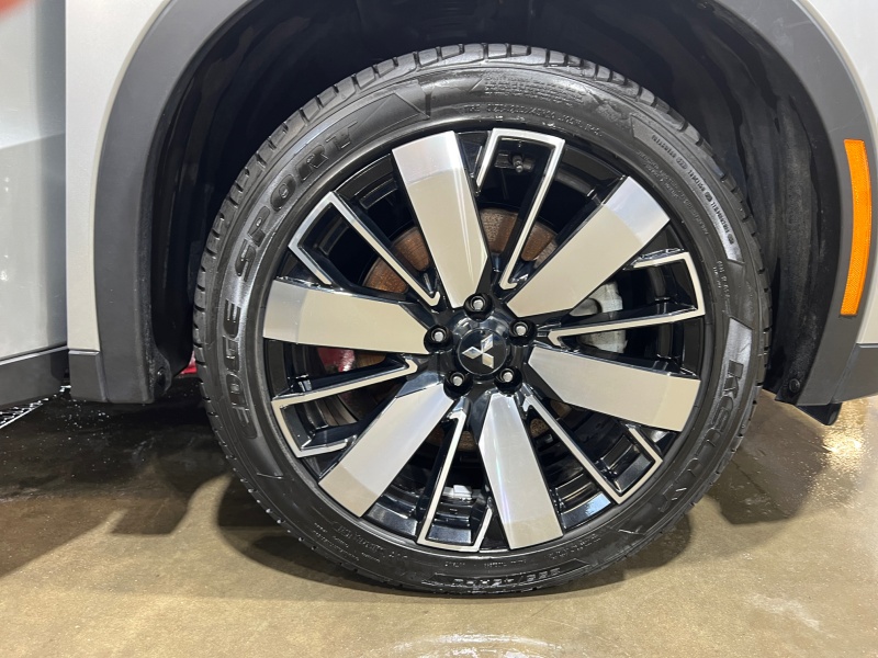 2025 Mitsubishi Outlander