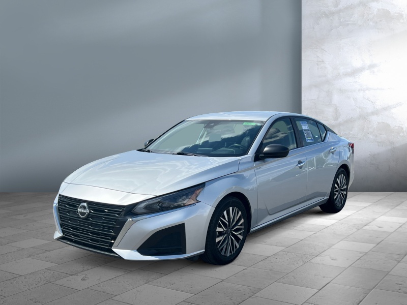 Used 2024 Nissan Altima 2.5 SV Cars