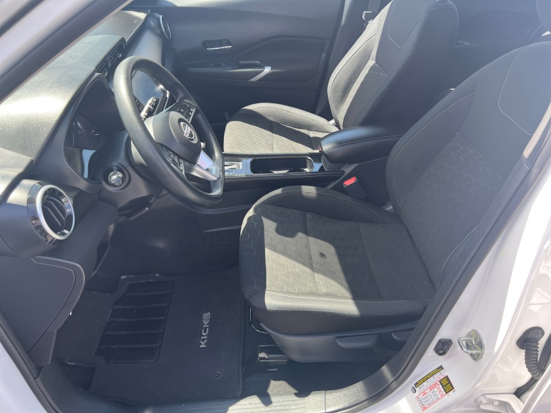 2023 Nissan Kicks