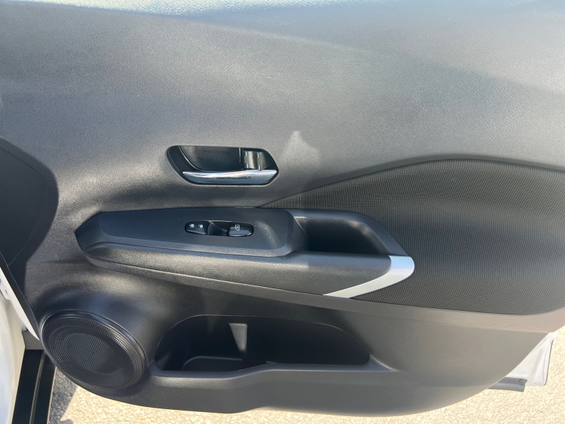 2023 Nissan Kicks