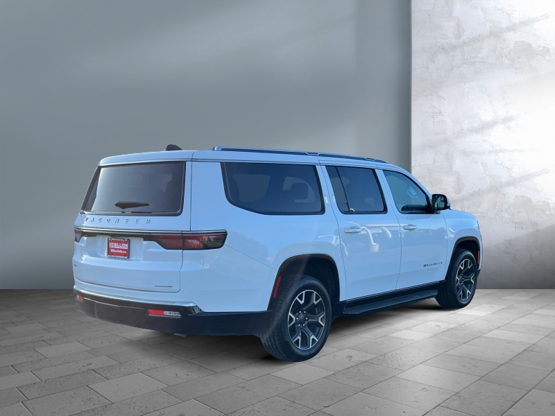 2024 Jeep Wagoneer L