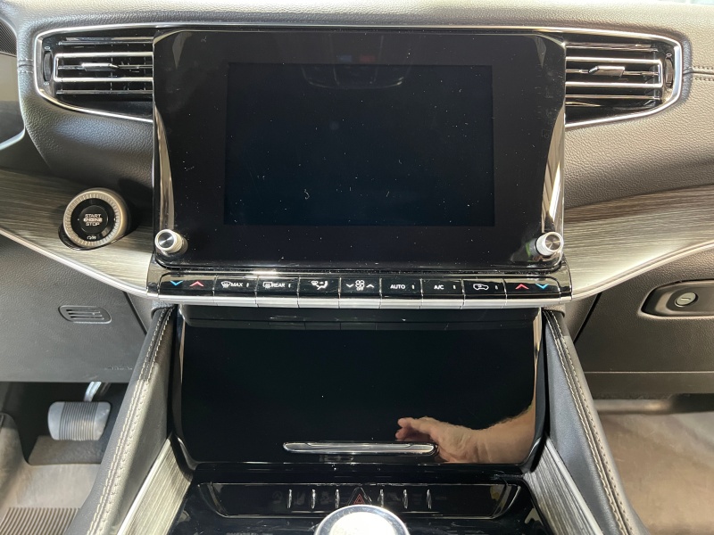 2024 Jeep Wagoneer L