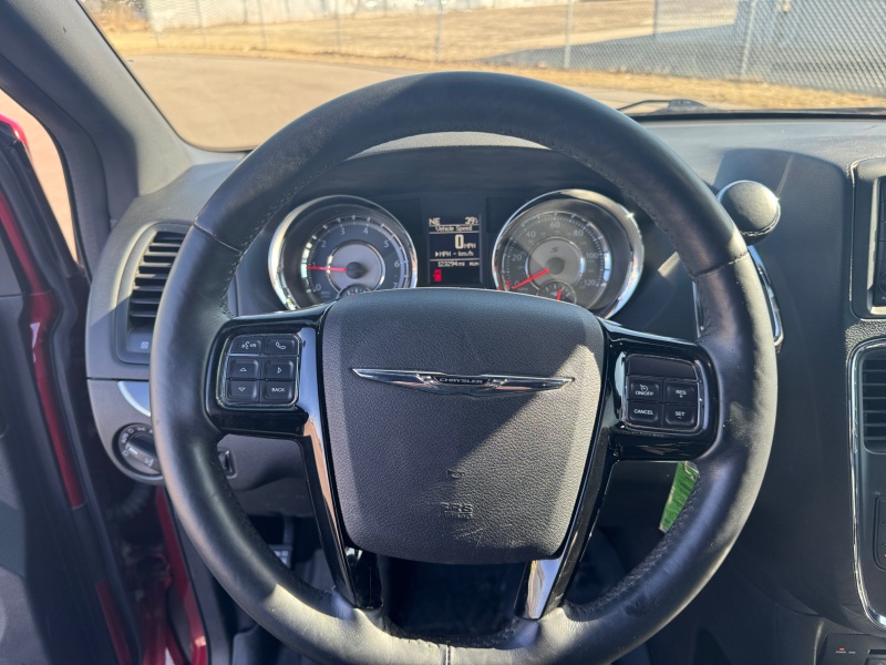 2015 Chrysler Town and Country