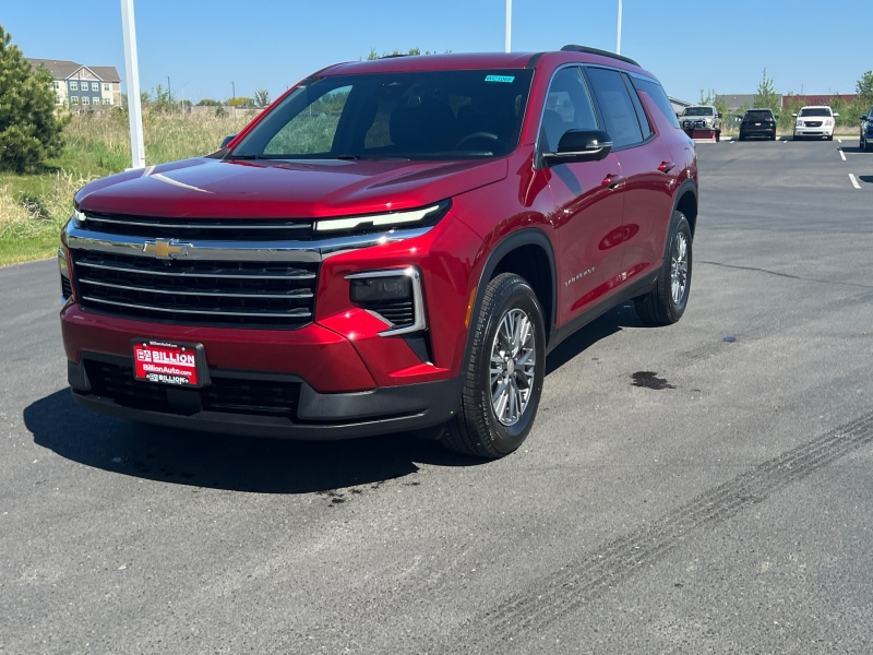 New 2025 Chevrolet Traverse  LT Crossovers