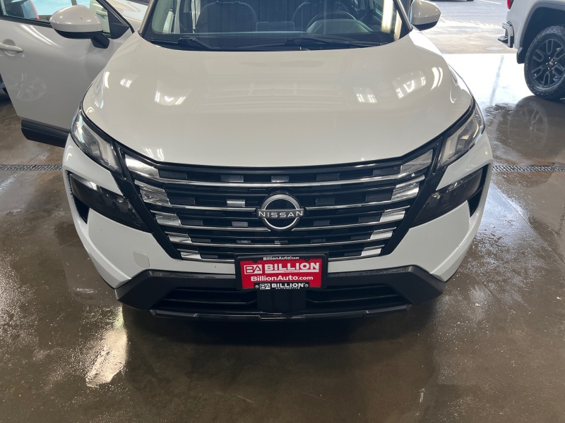 2024 Nissan Rogue