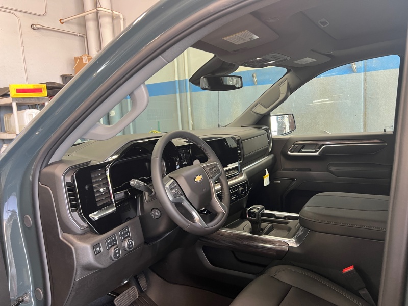 2025 Chevrolet Silverado 1500