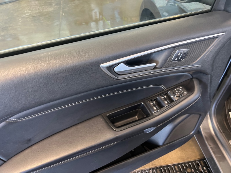 2018 Ford Edge