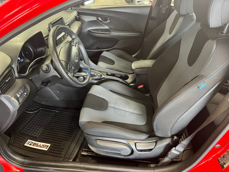 2019 Hyundai Veloster