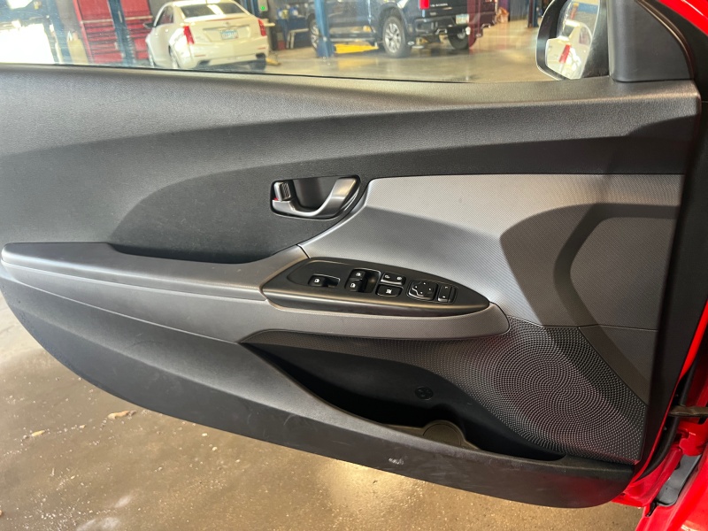 2019 Hyundai Veloster