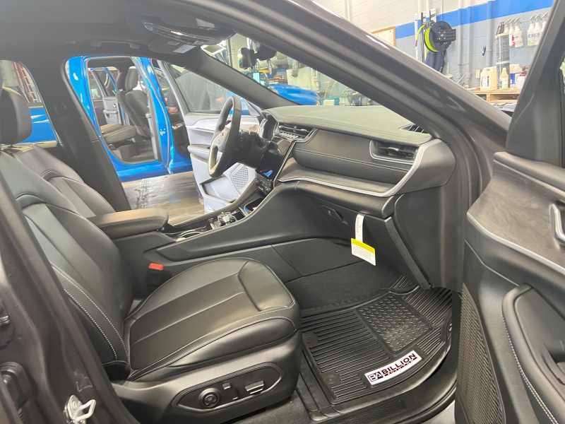 2025 Jeep Grand Cherokee L