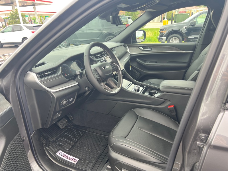 2025 Jeep Grand Cherokee L