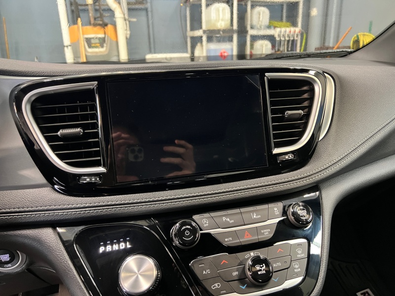 2025 Chrysler Pacifica