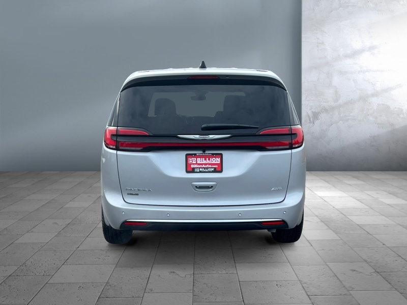 2026 Chrysler Pacifica