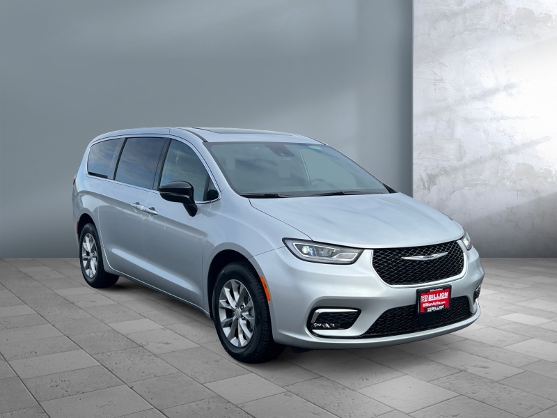 2026 Chrysler Pacifica