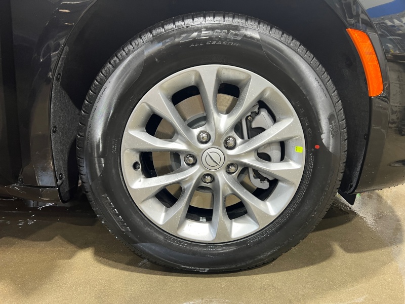 2026 Chrysler Pacifica