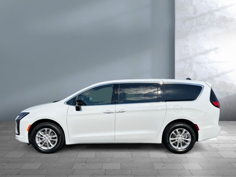 2027 Chrysler Pacifica