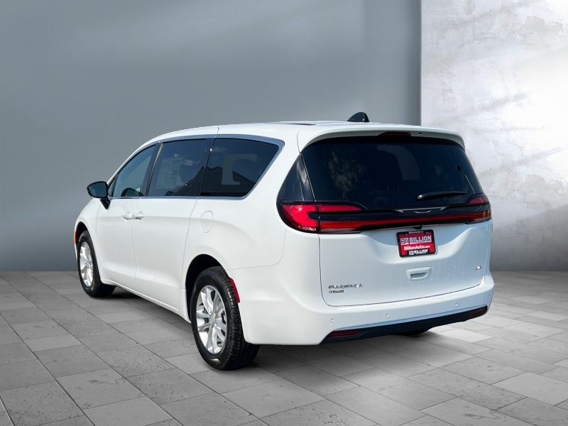 2027 Chrysler Pacifica