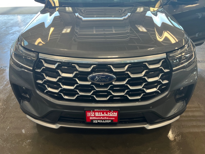 2025 Ford Explorer