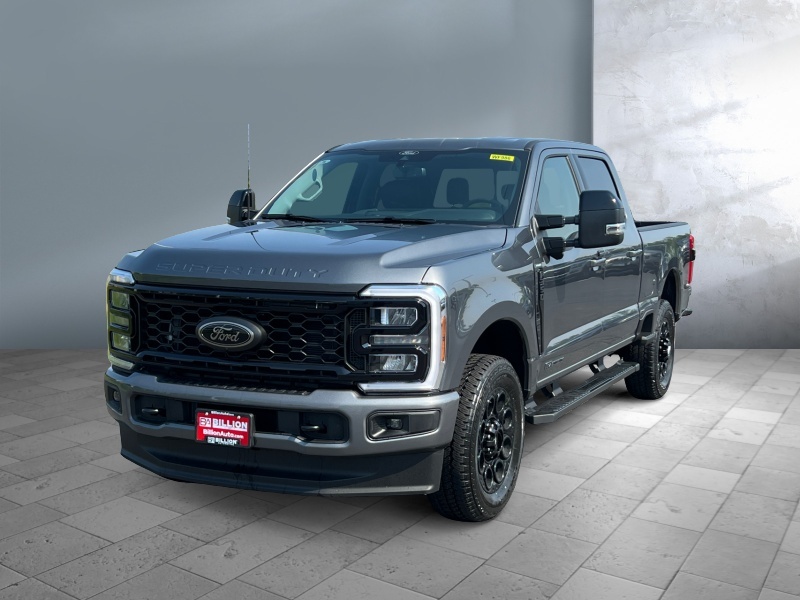 New 2025 Ford Super Duty F-350 SRW LARIAT Trucks