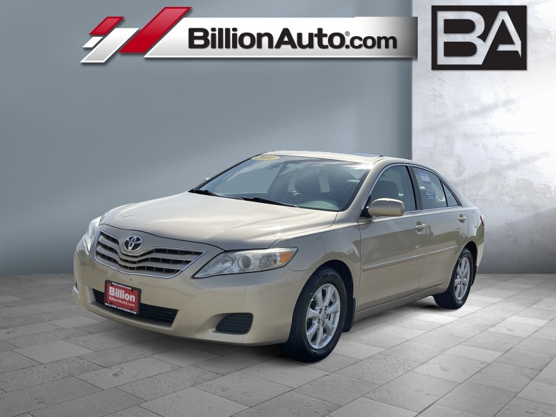 Used 2011 Toyota Camry LE Car