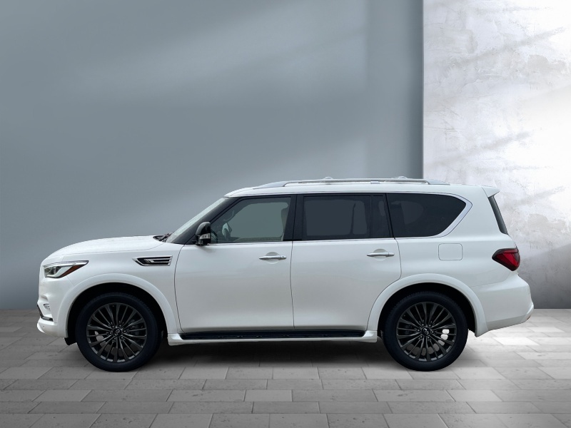 2024 INFINITI QX80