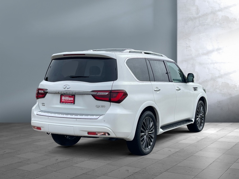 2024 INFINITI QX80