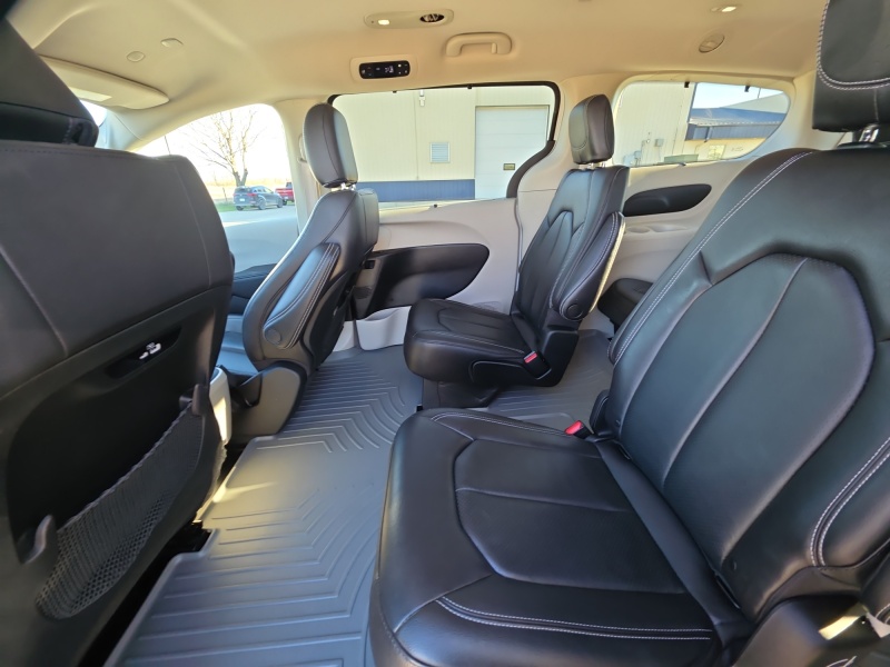 2022 Chrysler Pacifica