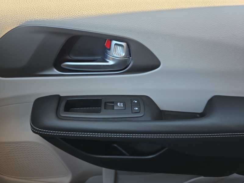 2022 Chrysler Pacifica