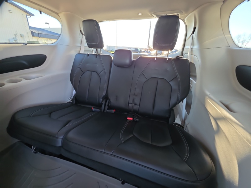 2022 Chrysler Pacifica