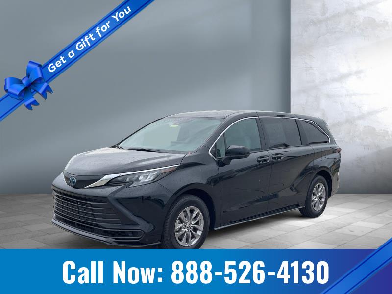 Used 2025 Toyota Sienna LE Vans