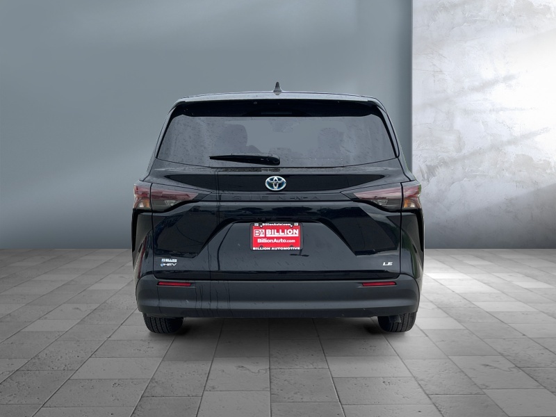 2025 Toyota Sienna