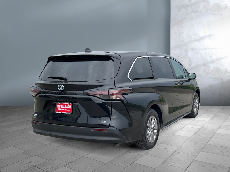 2025 Toyota Sienna