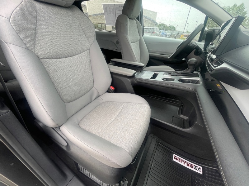 2025 Toyota Sienna