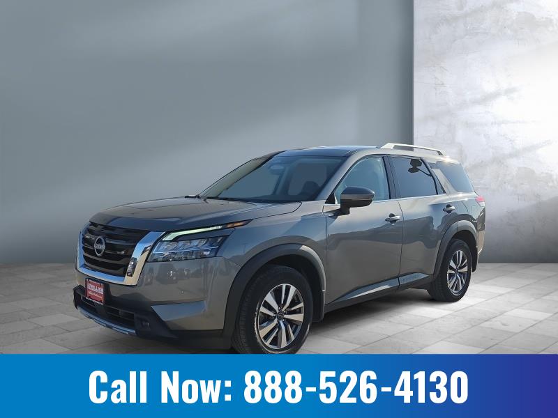 Used 2023 Nissan Pathfinder SL SUVs