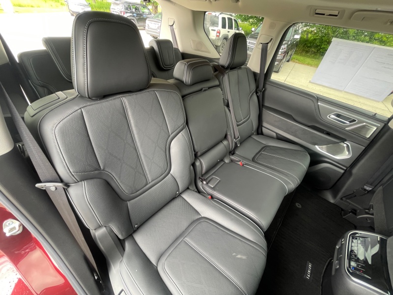 2025 INFINITI QX80