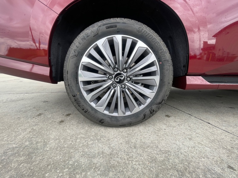 2025 INFINITI QX80