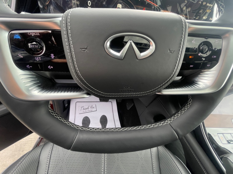 2025 INFINITI QX80