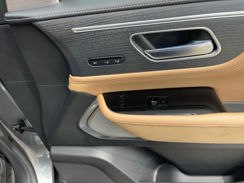 2025 INFINITI QX80