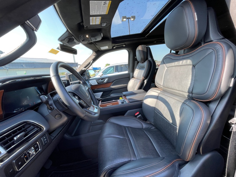 2024 Lincoln Navigator