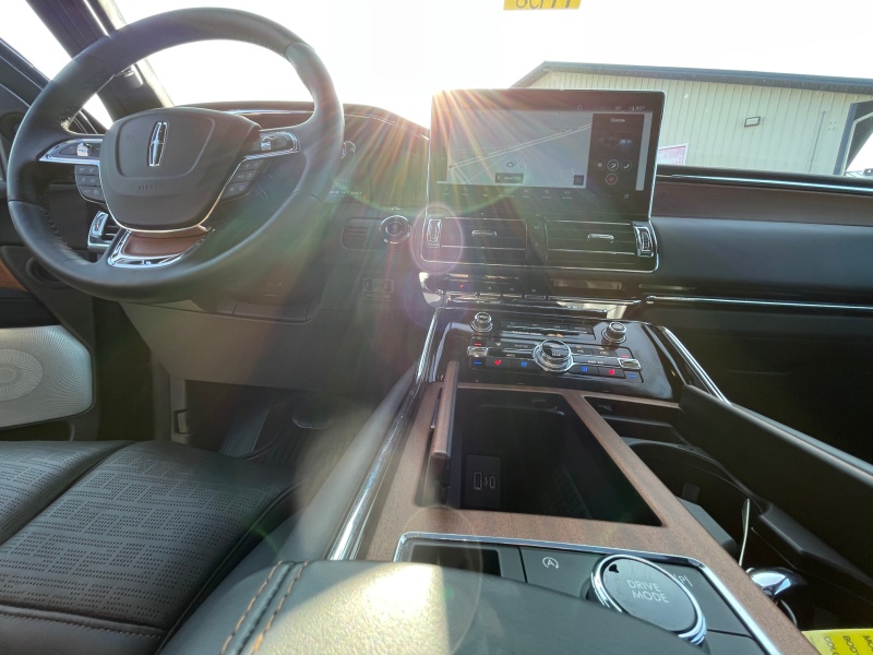 2024 Lincoln Navigator