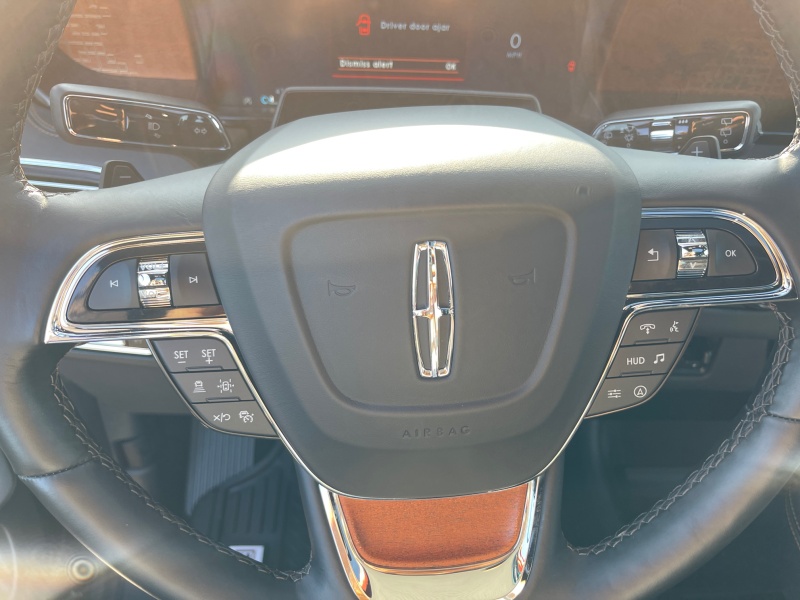 2024 Lincoln Navigator