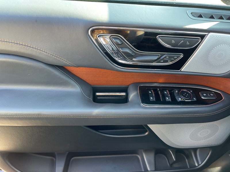 2024 Lincoln Navigator