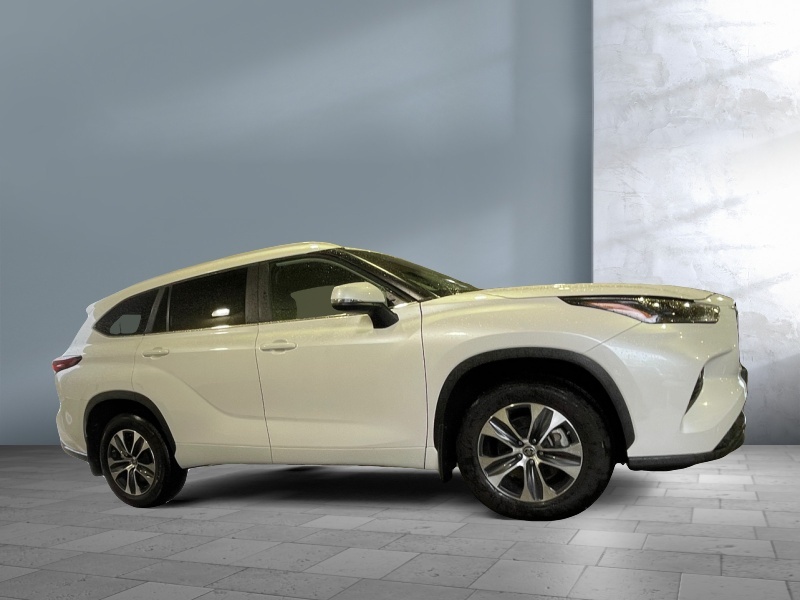 2024 Toyota Highlander
