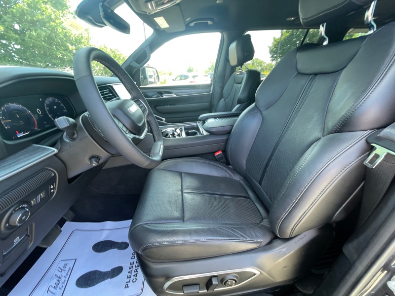 2024 Jeep Wagoneer L