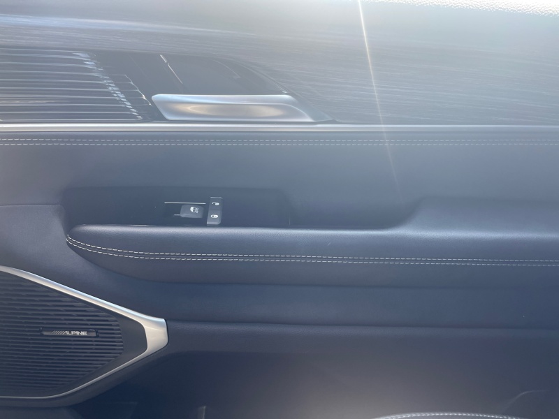 2024 Jeep Wagoneer L