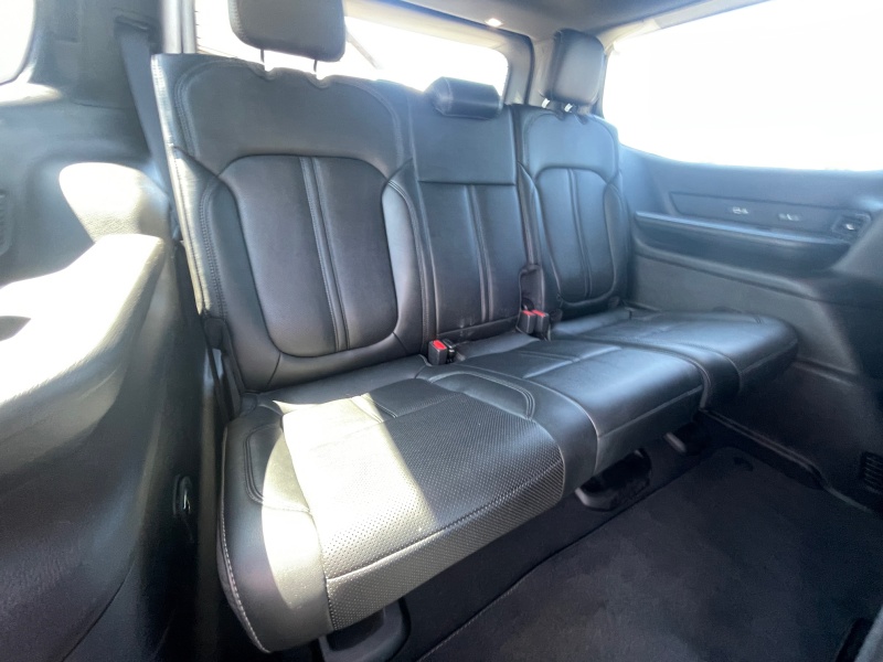 2024 Jeep Wagoneer L