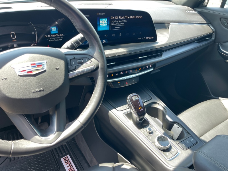 2024 Cadillac XT4
