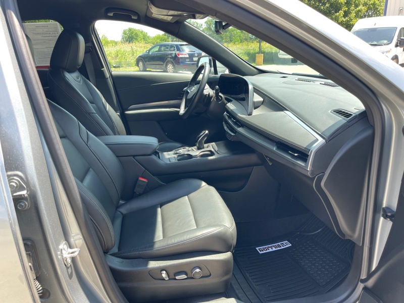 2024 Cadillac XT4